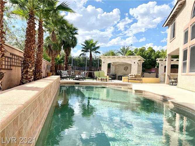 10591 Haywood Dr Las Vegas, NV 89135