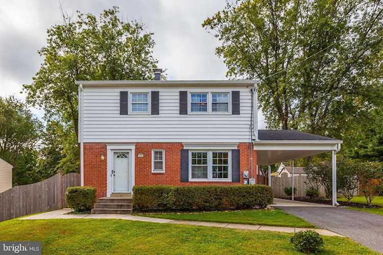1223 Gladstone Dr Rockville, MD 20851