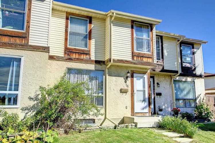 76 Abergale Way NE Calgary, AB T2A 6H7