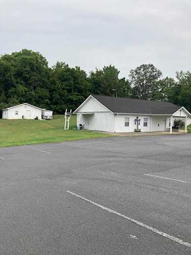 915 Adams Rd Strawberry Plains, TN 37871