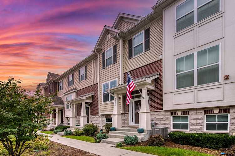 1114 Evergreen Ave Des Plaines, IL 60016
