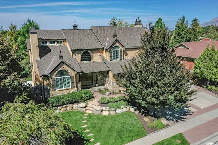 11562 S Hickory Valley Dr Sandy, UT 84092