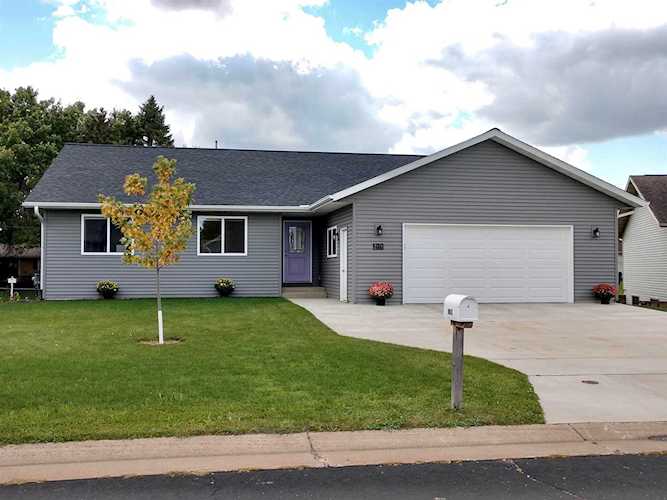 2818 Peachtree Circle Marshfield, WI 54449
