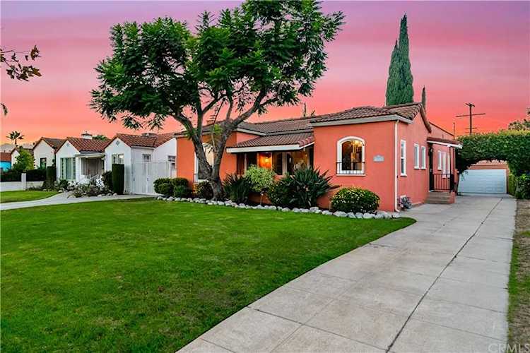 1613 Hi Point St Los Angeles, CA 90035