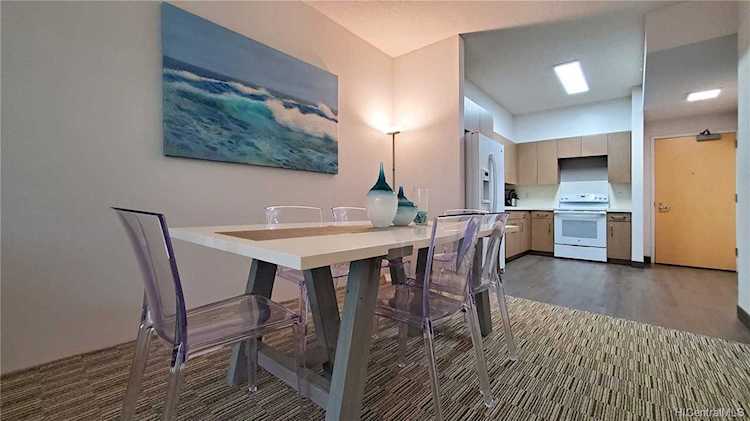7000 Hawaii Kai Drive #3111 Honolulu, HI 96825