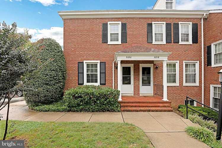 3230 Utah St S Arlington, VA 22206