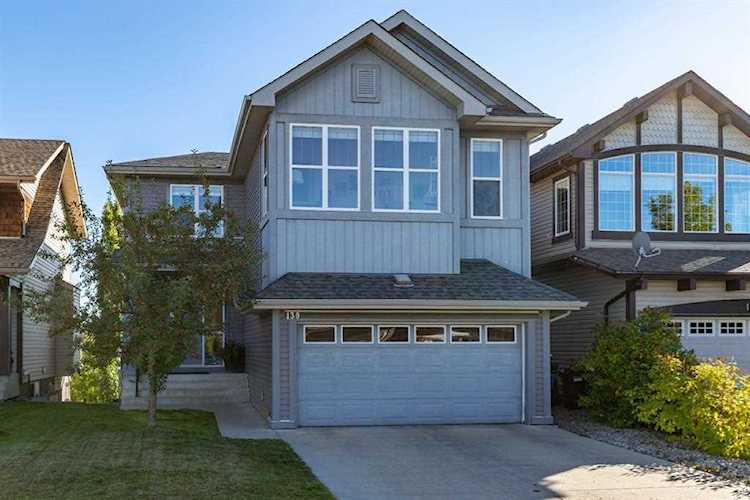 139 Autumn Close SE Calgary, AB T3M 0K2