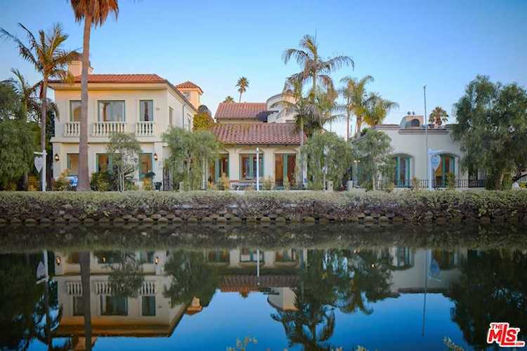 420 Carroll Canal Venice, CA 90291
