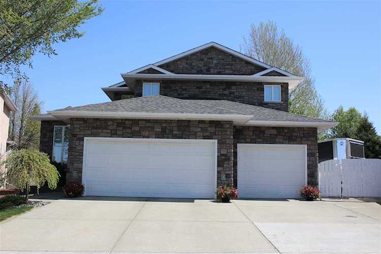 6 J.Brown Place Leduc, AB T9E 6P9