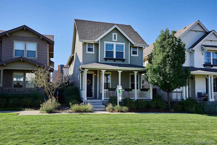 7912 E 49th Place Denver, CO 80238