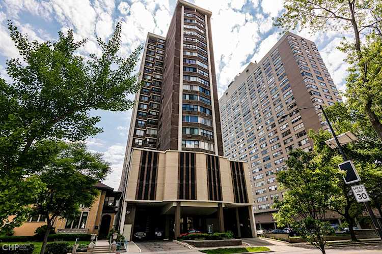 6325 N Sheridan Rd #1508 Chicago, IL 60660
