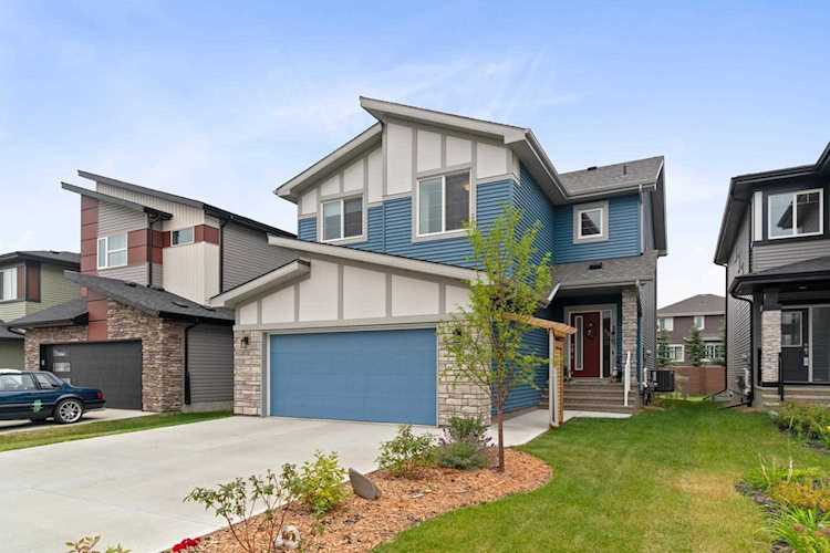 23 Kingsbury Circle Spruce Grove, AB T7X 0C9