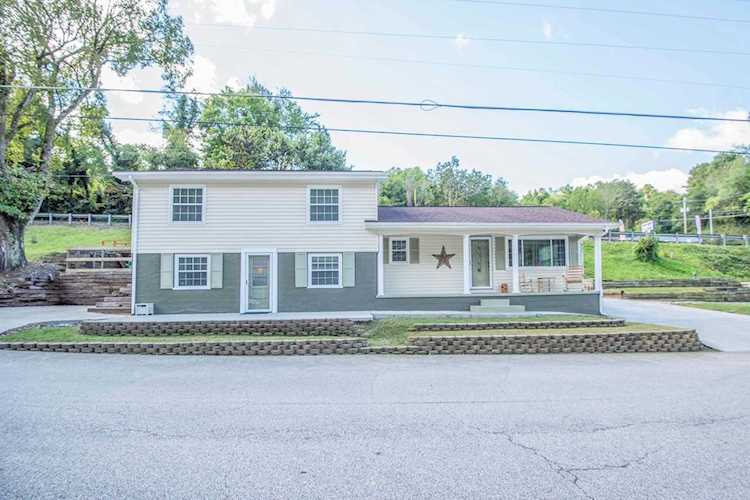 611 E Race St Kingston, TN 37763