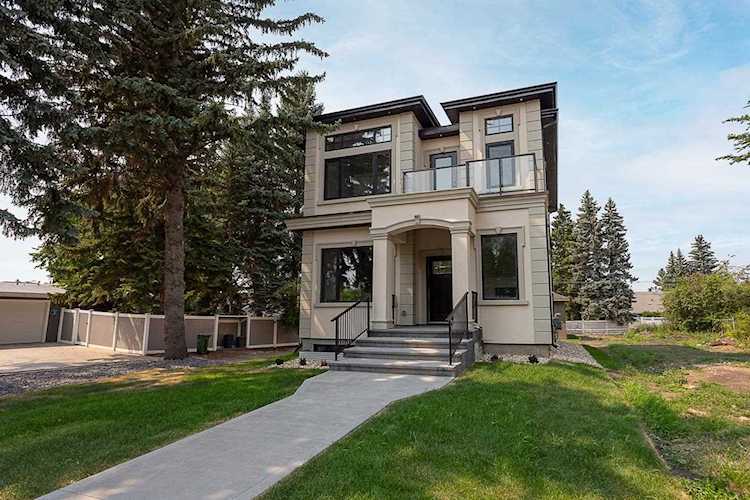 7110 119 Street Edmonton, AB T6G 1V6