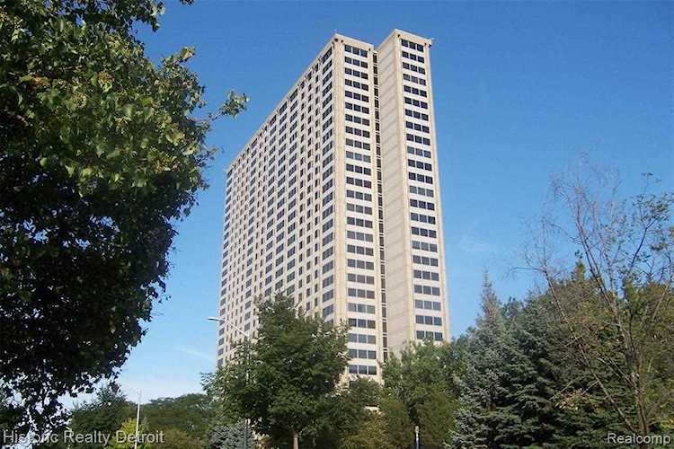 1300 E Lafayette St #2311-2312 Detroit, MI 48207
