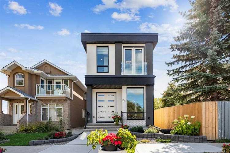 231 13 Ave NW Calgary, AB T2M 0E6