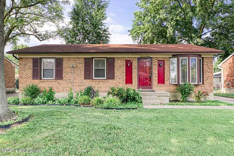 4915 Sunday Dr Louisville, KY 40219 | MLS 1590708 Photo 1