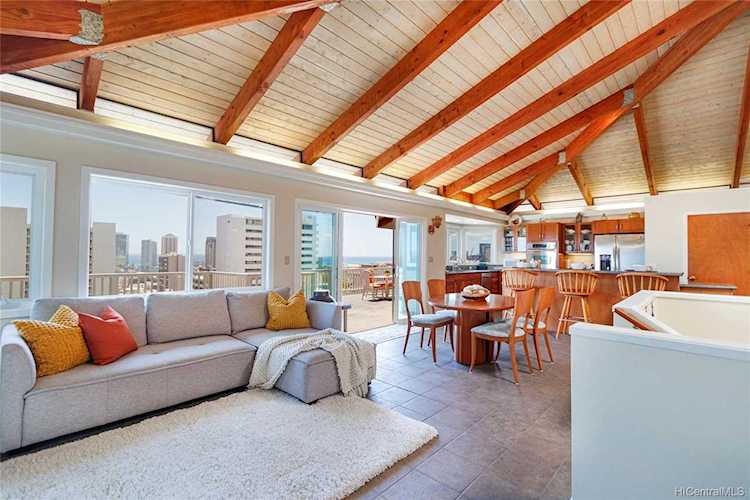 902 Prospect Street #D1 Honolulu, HI 96822