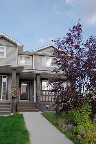 2803 15 Street Edmonton, AB T6T 0V5