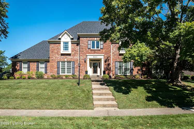 8601 Herefordshire Dr Louisville, KY 40222