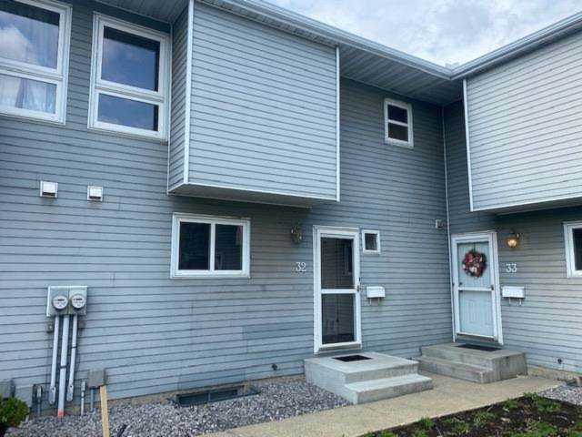 # 32 15710 Beaumaris Road Edmonton, AB T5X 5E2