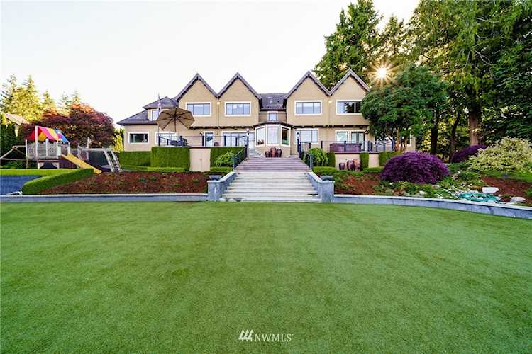 2625 200th Ave E Lake Tapps, WA 98391