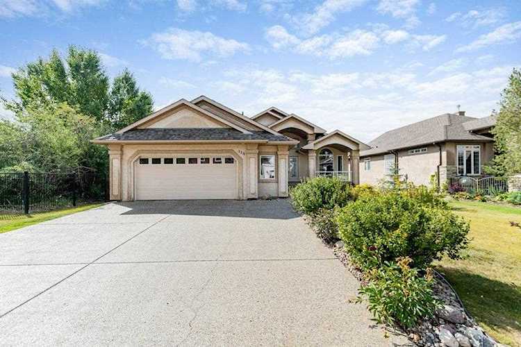 120 Hawkstone Landing Sherwood Park, AB T8A 6M9