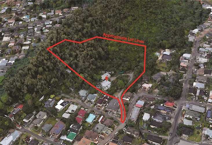 1702 Noe Street Honolulu, HI 96819