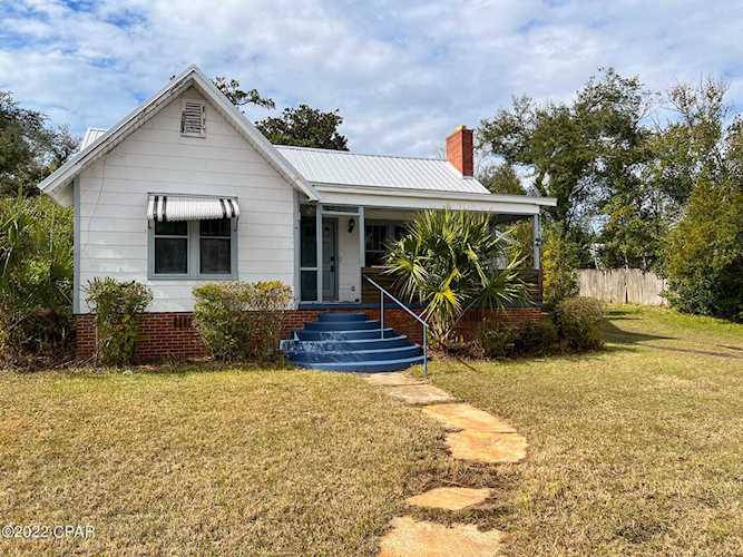 411 Cove Blvd Panama City, FL 32401