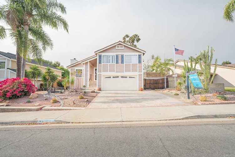 1577 Havenwood Dr Oceanside, CA 92056