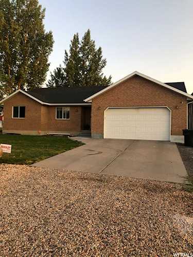 365 W 700 S Mt Pleasant, UT 84647