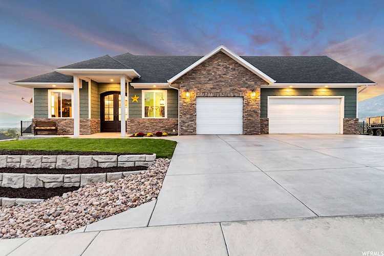 10453 N Cottonwood Dr Cedar Hills, UT 84062