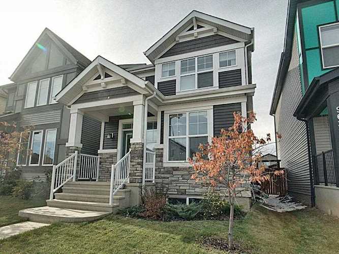 9628 224 Street Edmonton, AB T5T 7K6