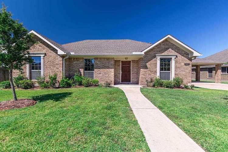 6622 Arrowhead Trl Manvel, TX 77578