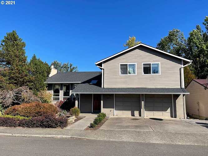 13890 SE 115th Ave Clackamas, OR 97015