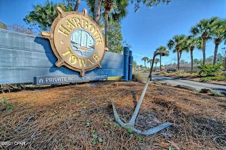 6585 Harbour Blvd Panama City Beach, FL 32407