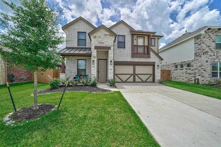 12434 Sabine Point Dr Humble, TX 77346