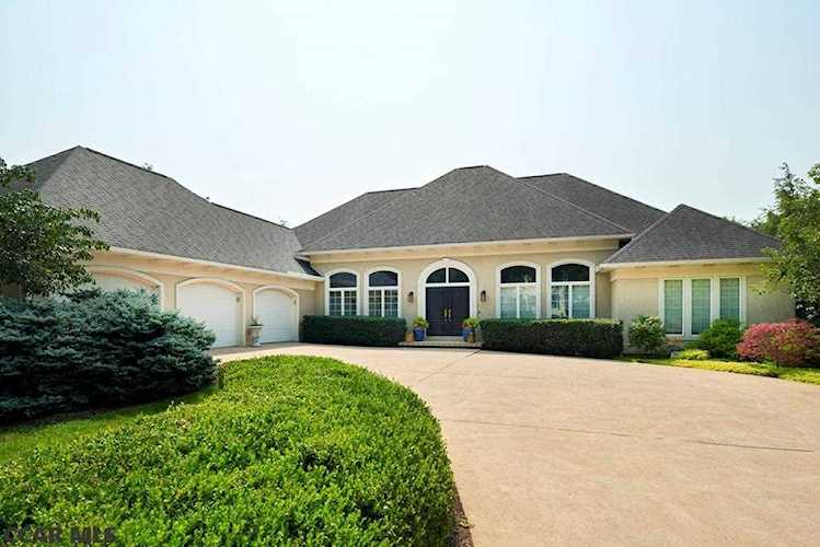 937 Greenbriar Drive State College, PA 16801