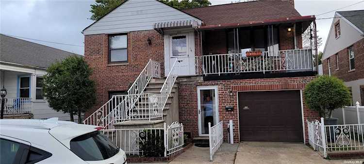 3153 Waterbury Avenue Bronx, NY 10465