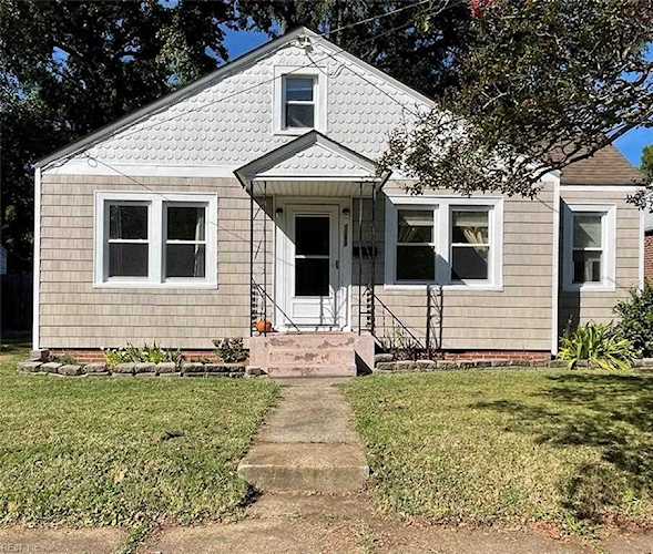 1092 Norview Ave Norfolk, VA 23513