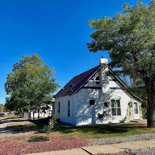 1108 10th St Wheatland, WY 82201