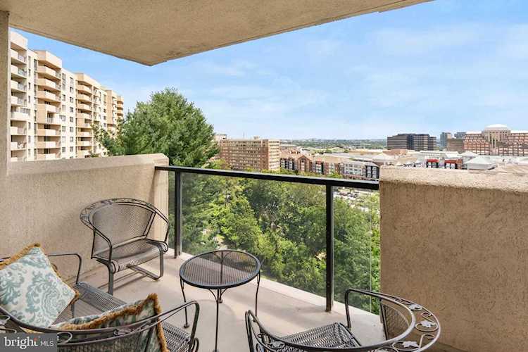 1101 Arlington Ridge Rd S #602 Arlington, VA 22202