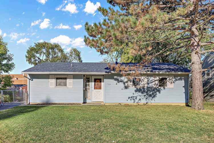 7603 Larchwood Ln Woodridge, IL 60517 | MLS 11230812 Photo 1