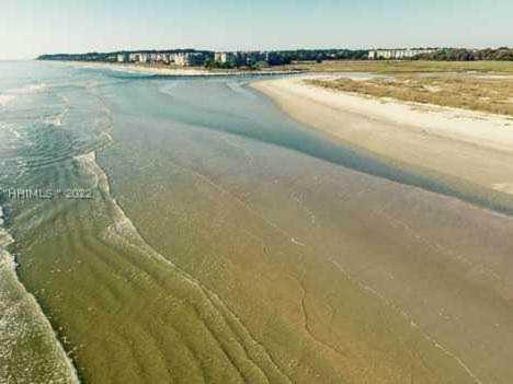 5 Shore Crest Ln Hilton Head Island, SC 29928