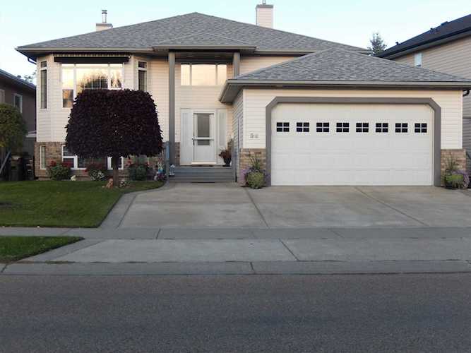 36 Linkside Boulevard Spruce Grove, AB T7X 4A6
