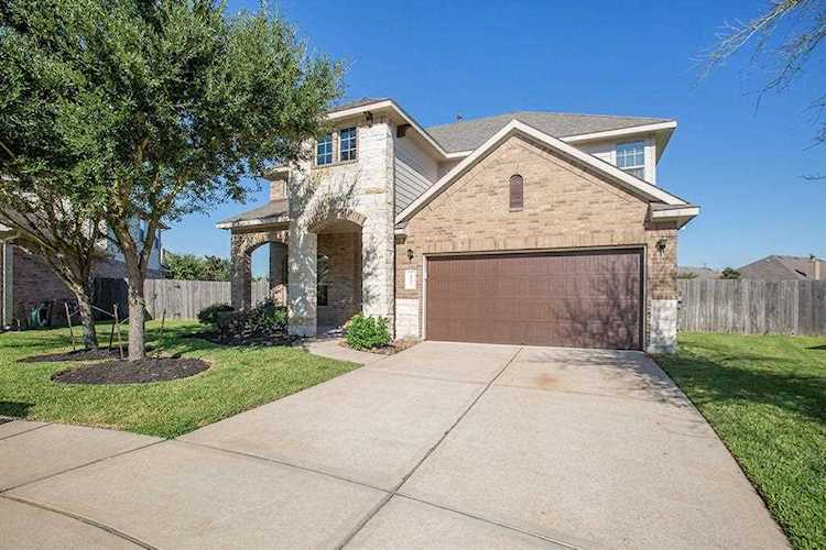 8842 Debbie Terrace Dr Cypress, TX 77433