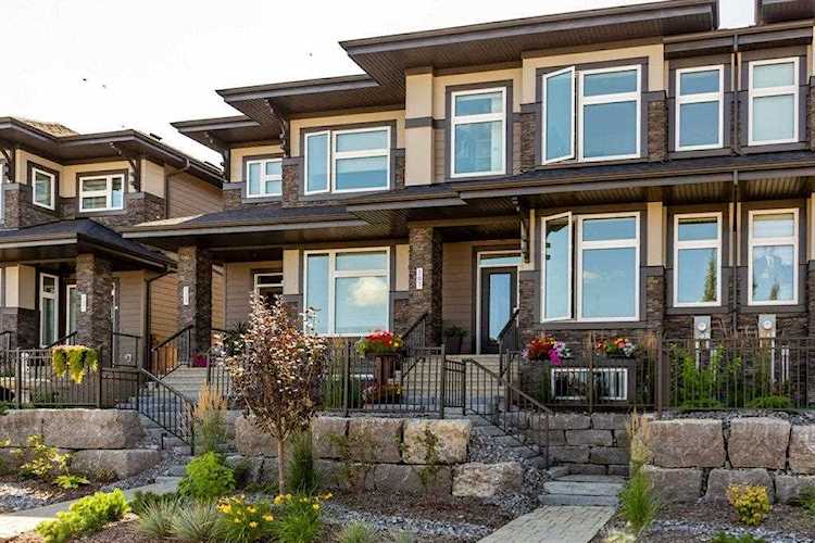 161 Hays Ridge Boulevard Edmonton, AB T6W 4G6