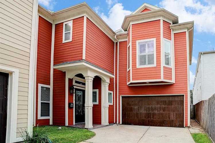 1137 W 23rd St Houston, TX 77008