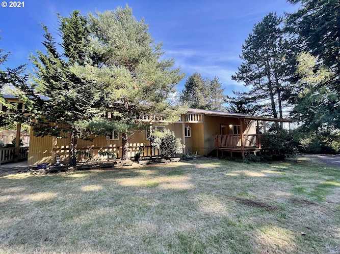 7908 NE 329th St La Center, WA 98629