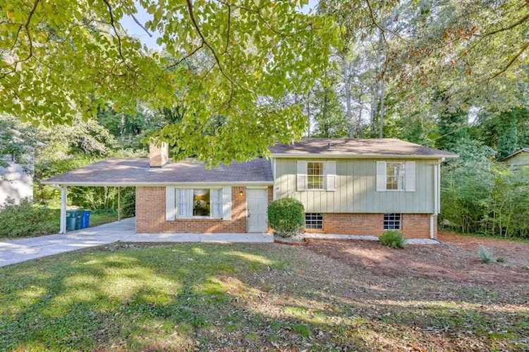 2264 NW Lakewood Drive Kennesaw, GA 30152 | MLS 9058315 Photo 1